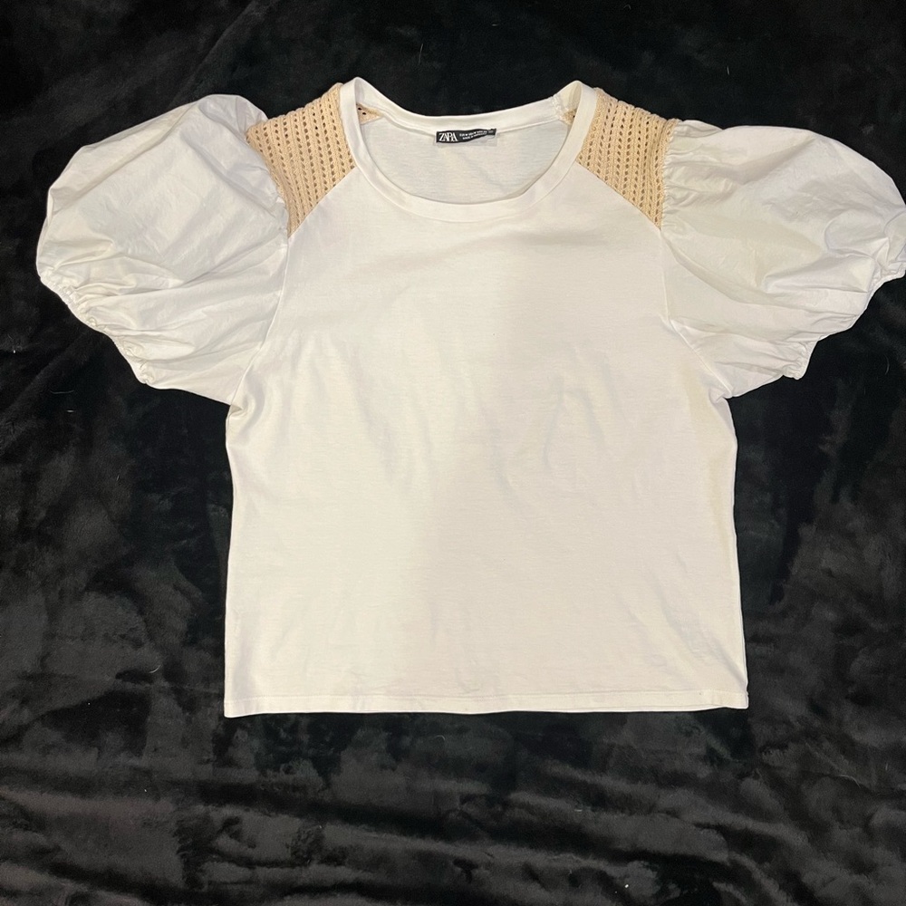 Zara White Puff Sleeve Top with Tan Accents